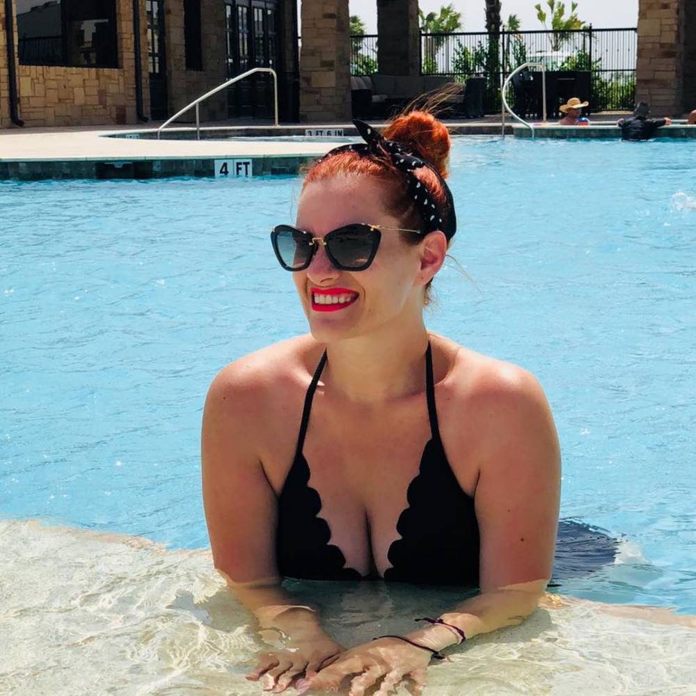 Meet your Posher, Mariana